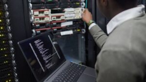 Training on Linux Server Administration